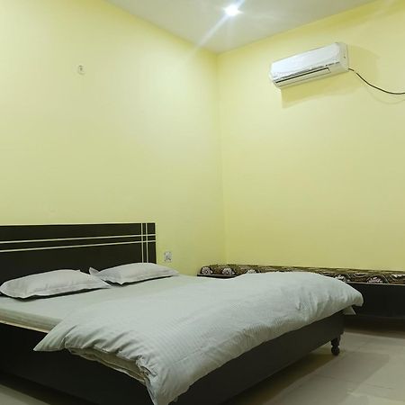 Hotel G G Multi Complex Meerut Zewnętrze zdjęcie