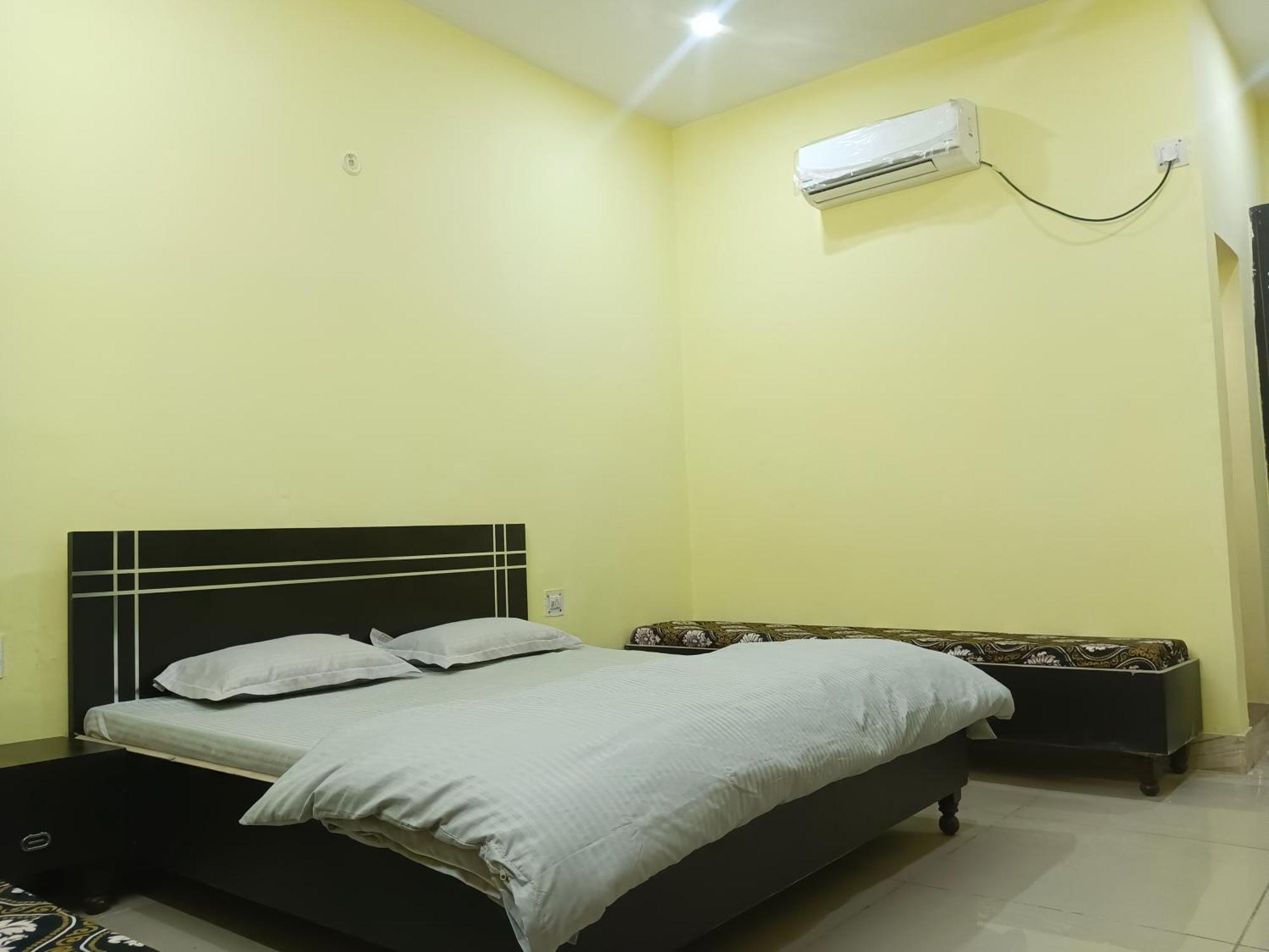 Hotel G G Multi Complex Meerut Zewnętrze zdjęcie